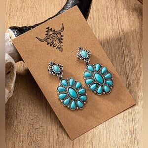 Antique Silver Color Western Blue Turquoise Stone Decor Earrings